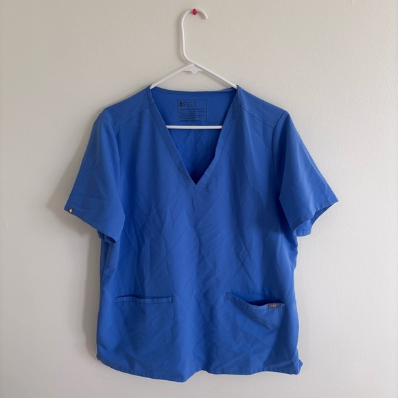 Figs Technical Collection Casma Three-Pocket Scrub Top in Ceil Blue XL - Picture 3 of 5